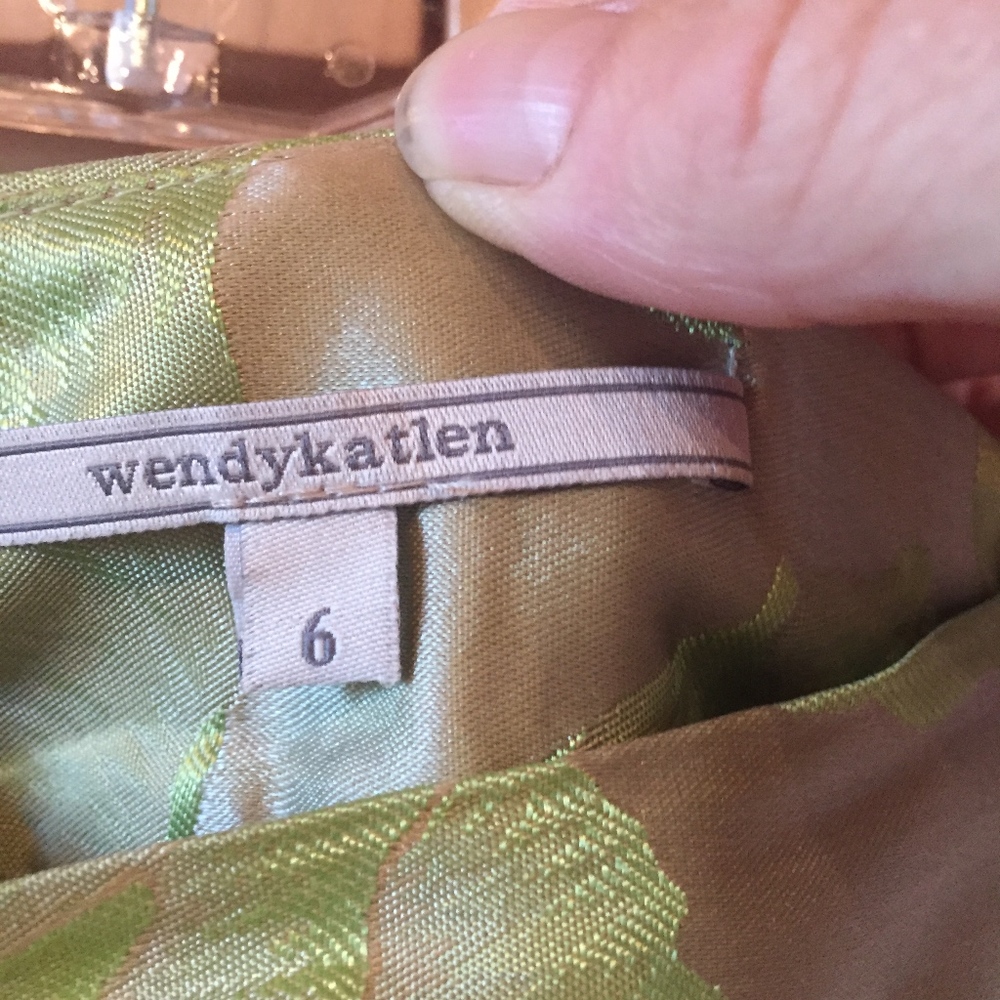 Anthropologie Wendy Katlen skirt size 6 runs small - Picture 4 of 6